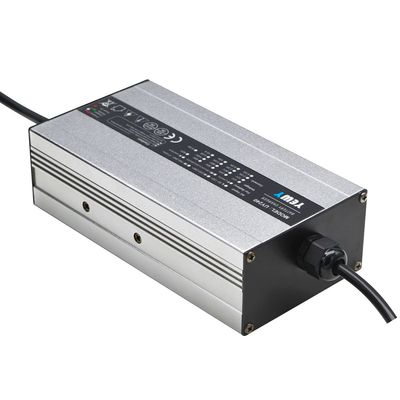 IP65 Αδιάβροχο φορτιστή μπαταρίας 240W Υψηλής ταχύτητας φόρτιση Αδιάβροχο