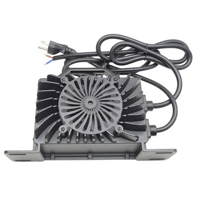 36V 20A Electric Scooter Charger IP65 Surfboard Battery Charger Li Ion