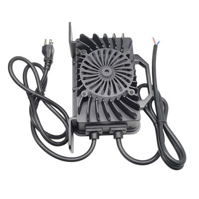 Smart Multi Stage Waterproof Lihtium Ion Battery Charger 72V Adjustable Current