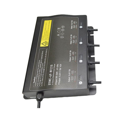 DC12V Multi-functiona 4 Channel Portable Battery Charger Lifepo4 Lead Acid Lithium Battery Charger