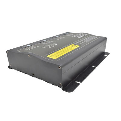 DC12V 14.6V 10A چند کانال قابل حمل ضد آب باتری شارژر IP65 Lifepo4 سرب باتری لیتیوم یون شارژر